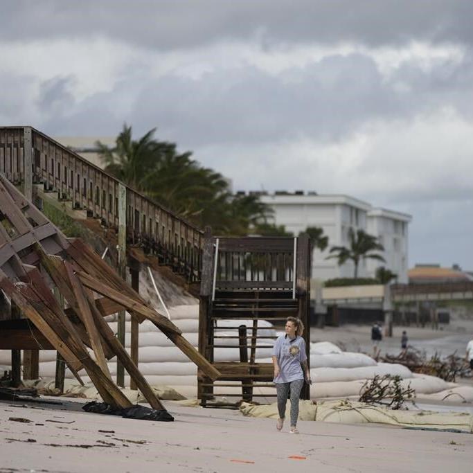 Rains from Nicole douse eastern US from Georgia to Canada